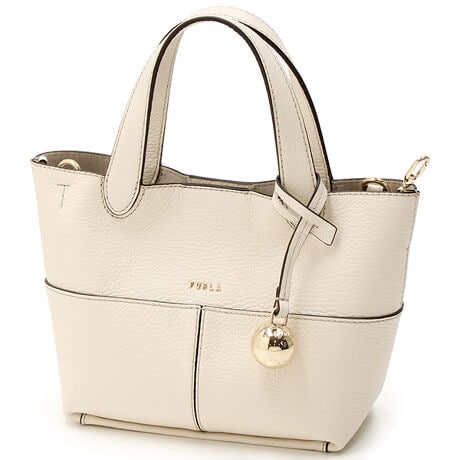 [^:WB01913-HSF000]-uXtF(Sfera)v`[ɃuhS̍\bhJ[̃\tgȃeNX`[hU[gpA̓IȃVGbgɎdグꂽt v[Y(Furla Primrose) ~jg[gobOBnh2{ƁA߂юỎ\ȃV_[XgbvA܂܂Ȏłg܂B̓Rp[gĝȂI[v\̗pB}OlbgƁAACRjbNȃA[`Š`2̃XibvtbNŗ߂̃XgbvA̎Ǝ܂B̓ťICXgAłBCAt^[T[rXɂ܂ẮA}CJX^}T|[gZ^[ւABؖ͑؂ɕۊǂĂBiC̍ۂɕKvƂȂ܂jSȂǈꕔ̎dlʐ^ƈقȂꍇ܂B炩߂B