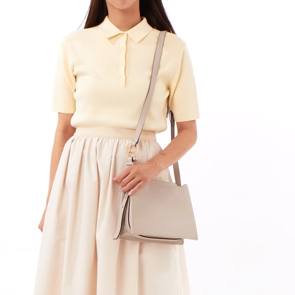 フルラ(FURLA) レディース ボディバッグ・ウエストポーチ の一覧