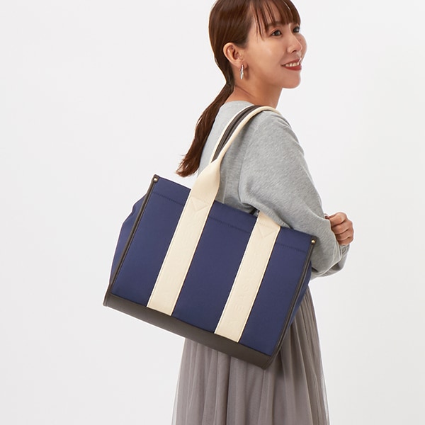 ロゴテープトートバッグ　Mサイズ ロゴテープトートバッグ Mサイズ