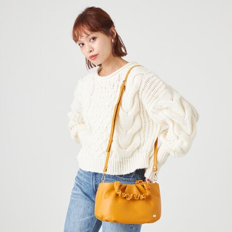 [^:B0084-01]yʂŏ_炩^b`̃V[vU[ґɎgp2wayg[gB{[ӎAV[OA^bNȂǂ̃eNjbNgݍ킹āA炵ۂ݂̂tHƕ\ʊyłfUCƂȂĂ܂BV[O񂹂nh́AVV̂悤ɃNVƂ킢炵ڂɁBňɏ_炩A₷̂Ɏdグ܂BV[vU[ґɎgpĂ܂Av̂yߏdȂ炸ÃXgXyĂ܂Bgpɖ邢CɂȂĂ悤ACt@Xi[JƗn͔zFɁBzۂƓTCYŁA}`ՂƂ邽ߌڈȏ̎[͂łBV_[obOƂĂgpۂ́Anh|Ă|PbgɎ[邱Ƃłg₷VvȈۂɂȂ܂BOc}Olbgt|Pbg~2cI[v|Pbg~1,t@Xi[|Pbg~1̐íAVRfށivjgpĂ܂BG▀Cɂߕ֐Fڂ肷邱Ƃ܂BӂBƖ̊֌WɂAۂFČꍇ܂B܂p\REX}[gtHȂǂ̊ɂA኱iƉ摜̃J[قȂꍇ܂B\߂B