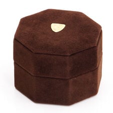 アガット(agete)のギフトボックス