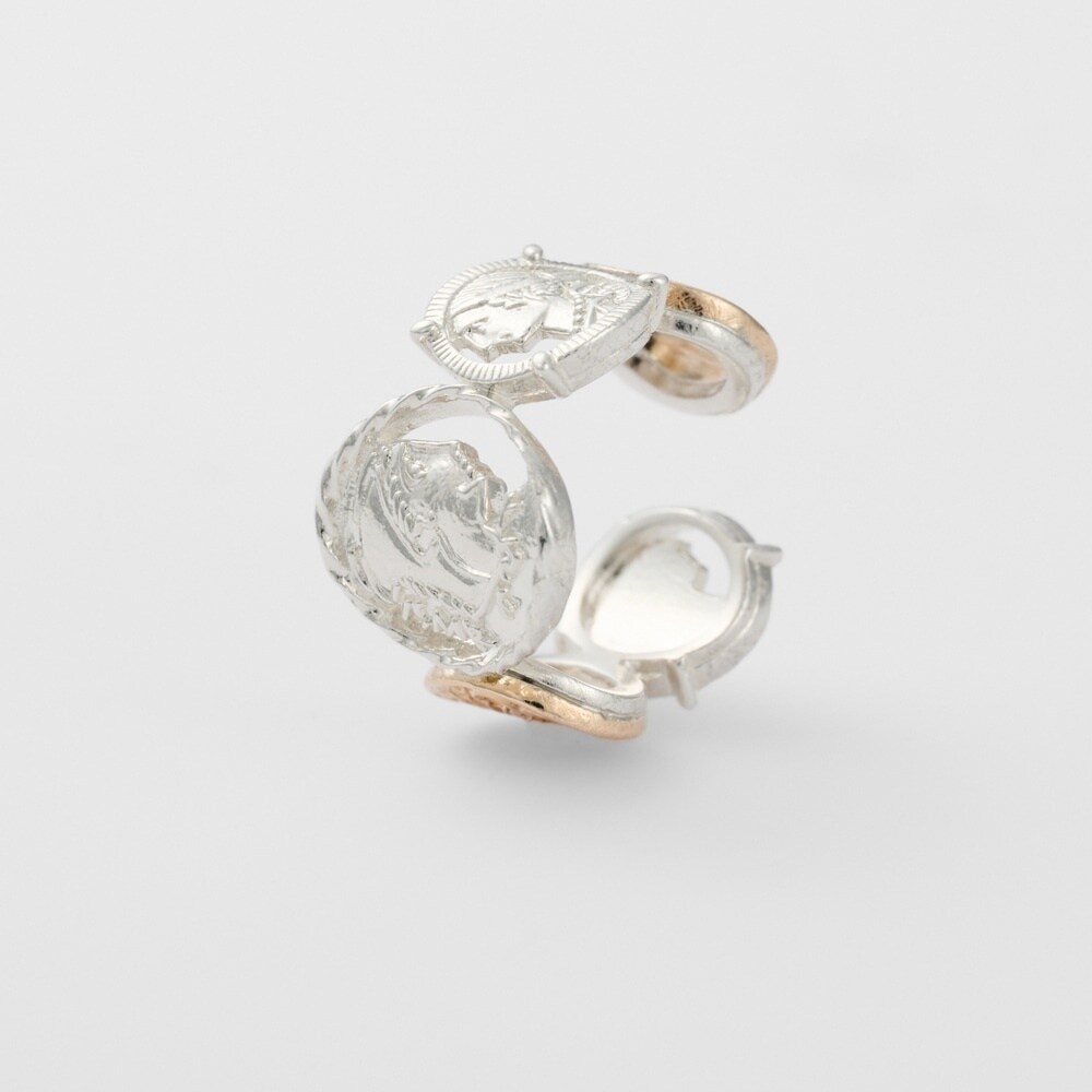 シルバー／K5コインモチーフイヤーカフ（片耳用） | アガット(agete