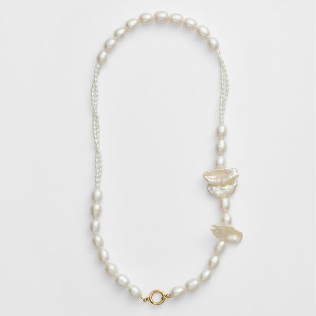 [^ԁF10252116230]傫`̈قȂp[_ɑgݍ킹lbNXBR[fBl[g̎ƂāA؂₩ɍʂ܂BNbJ[Ƀ`[ʂƂŗlXȃAWy߁AV[ỸuXbgqăOlbNXƂẴAW߂łBVR΂VRfނgpĂ̂́ATCYEFËႢA኱̏A̗LȂǂɌ̍܂B\߂B