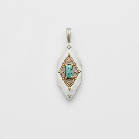 [^ԁF10252117133]}bgȃVo[v[gɃS[h̓fUCgݍ킹A_Ȉۂ̃`[B̃XNGA^̃^[RCYNVJȃ[ho܂B@ׂȃfBe[ƁAɂꂽ_Ch̋PAɗDȉ؂₩Y܂BVR΂VRfނgpĂ̂́ATCYEFËႢA኱̏A̗LȂǂɌ̍܂B\߂B