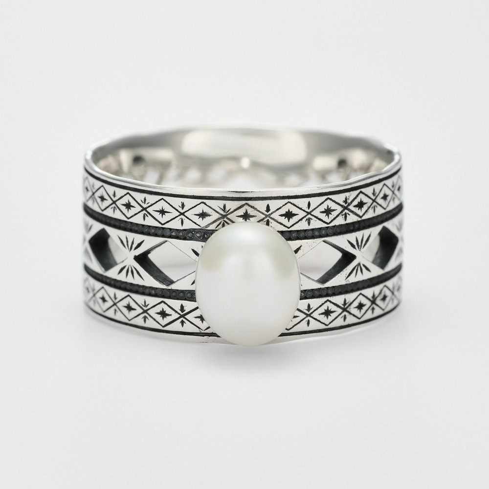 ゆ*☆様 美品 agete シルバーパールリング 11号 2025春夏 誕生石