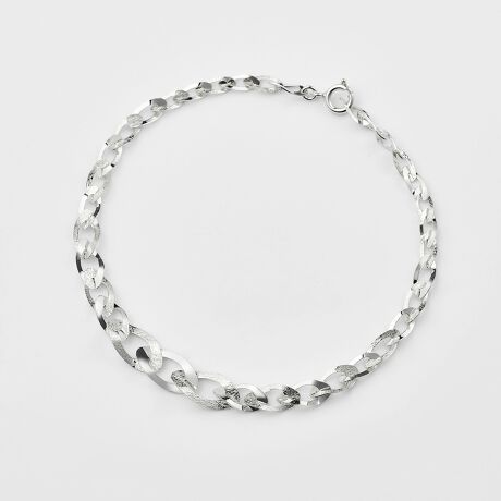 [^ԁF10253114426]ɌăR}̃TCYOf[Vɑ傫ȂfUCƁA͗lp[cƖnp[c݂ɑgݍ킹\̃uXbgłBp[cЂƂЂƂɂЂ˂邱ƂŁÅƓ܂A悢{[Ȃy₩ȒSnĂ܂B݊Ȃ咣A܂܂ȃX^COɓރfUCłBg͂Ad˒̃ANZgƂĂ􂵂܂B@