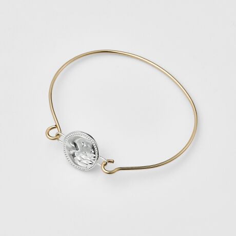 [^ԁF10253114391]Ƒz\ƗɂARC`[t̃oOłBÑ̃RCv킹鏭tȃtHƁA₩ȕ\𕂂ׂg} C U [hۓIȃfUCɎdグĂ܂BS[htBhőgݗĂtȕ͋CA悢oAJWAȃX^COɂRɓ݂܂B茳ɂ肰ȂYAgɂ҂̃ACełBfUC̓AE△ȗ͂ƕό`c݂N₷dlłBp̍ۂɂ͏\ӂB