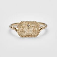 アガット(agete)の＜天秤座＞K5ダイヤモンドリング