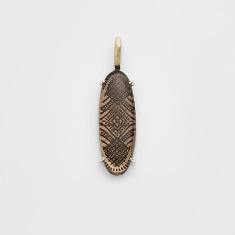 [^ԁF10253127004]΍ɐł̂悤ȋK͗l𒤂荞݁AX[L[NH[c킹܂BʂɂVC[W̖͗l{Ao[Vułg܂BVR΂VRfނgpĂ̂́ATCYEFËႢA኱̏A̗LȂǂɌ̍܂B\߂BXyV{bNXtƂȂ܂Biʌj