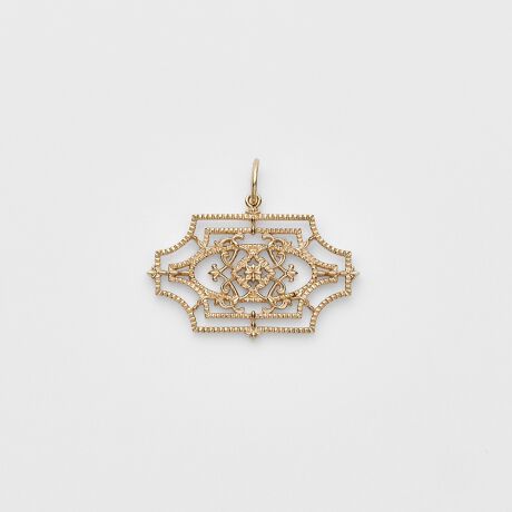 [^ԁF10253117305]s܂ŃAeB[NWG[̂悤ȁA@ׂȔhlbNX`[t[bp̂ɍLԉC[W͗ĺAAKbgӂƂNVJȐEς𑶕ɊfUCBׂ₩ȑƋl܂ƁAԂ̂镔▭ȃoXŔzuA䂫鉜ŝ\𐶂ݏoĂ܂BVGbg͒IɂƎdグĂ邽߁AÂAꂽۂɁB̑ɂ肰ȂNVJȃGbZXƂAʂȓ̃ANZgƂĂ߂łB𒴂Ĉ悤ȁAÂȑ݊iłB@