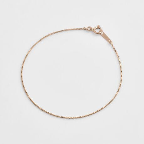 [^ԁF10253123592]VvȂ悢݊`F[uXbgB_炩ȃsNS[h̐FƁAn̎▭ȃoXŒaAÂiȈۂɎdオĂ܂Bp[⃂`[tt̃uXbgƏd˂邱ƂŁAtF~jȃjAXvXĂfGBЂƂ邾ŁA茳ɂȂꂽ[hYĂACełB܂Ղ`F[̂߁A舵ɂӉB