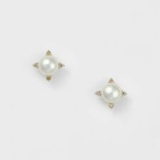 K10淡水パール／ダイヤモンドピアス