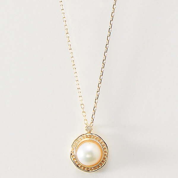 アガット　agete ゴールド オーバル型 ペンダントネックレス アガットagete ゴールド オーバル型 ペンダントネックレス