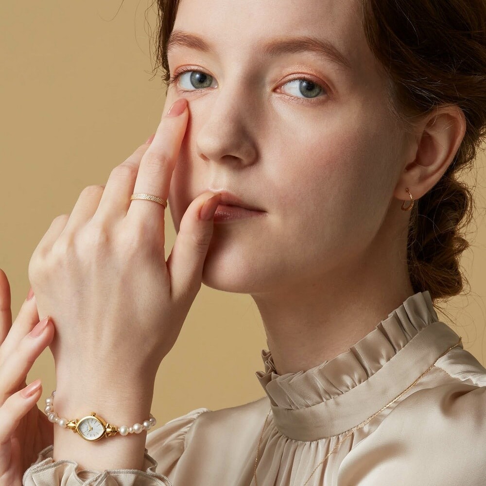 agete 淡水パールベルトジュエリーウォッチ agete（アガット）の「淡水パールベルトジュエリーウォッチ