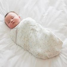 ダッドウェイ(DADWAY)の【ディーバイダッドウェイ】ガーゼおくるみ