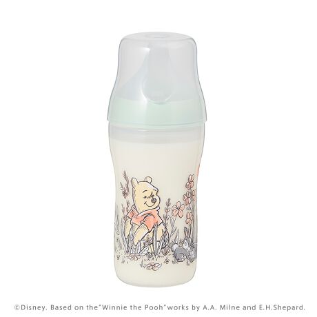 [^:FDNK10742042]yNUK̓̓zPFɋ߂ǴAׂׂł炩fށBԂ̐OƏ゠ɂ҂艈̂ŁAςނƂƓ悤ȈS^܂BQFǂ̊pxłaȂ߂āAォ牺܂ŗ悤Ȍ`BC̈ݍ݂ɗ͗}A~NX[YɈނƂł܂BRFԂ񂪂ςނƂƓ悤ɁA傫JĈނƂłL݌vBލۂɐԂɐĜ́A炩̂݁Bjbv̎tLbv̉t܂BLbvō䂪łȂmFĂByzKXٓт͂ɂʂܓɂAiCuVgAٓтp܂Ő򂵂ĂB킵⌤ܓNU[̓KXɃLYǰɂȂ܂̂ŎgpȂłBvX`bNٓт͂ɂʂܓɂAٓтp܂Ő򂵂ĂBX|WuVgAٓтp܂Ő򂵂ĂBiCuV킵AܓNU[̓vX`bNɃLY܂̂ŎgpȂłBjbvyݐ􂢂ĂB~NEECE܂Ǝ̖WƂȂ܂ByŁzϕŐAep[cɓAٓт񂪊SɐZʂ̐܂B΂ɂĕA3 -TԎϕĂB5 ȏ͎ϕȂłB甧ɐiGȂ悤ɒӂĂB甧ɐGƁAjό`Nꂪ܂BϕŒ́Â΂痣ȂłBtŃxr[pŉtgpۂ́Aeŉt̎戵ɏ]ĂBX`[łgpɂȂX`[Őp̎戵ɏ]ĂBdqWł͂ȂłBjbv̔ւ炩ێ邽߂ɂQȏ̃jbv݂Ɏg܂傤B̖ڈ͂P-QJłBɂā@́Ae~N̒@ɏ]ĂBɓKxỉxjɂȂĂ邩KmFĂB͕Kی҂sĂB1̎Ԃ15 -20 ڈłB͑₩Ɉ܂ĂBQԈȓɈ܂Ȃ~ŃÂĂĂB~Nɕ֗ȓKmFڐɂāxɔMϐF痿iBPAsgpjgpĂ܂BM𒍂Ɩڐ蒆̐Ȃ܂BPĥꂪ܂̂ŎȂłBڐ̐Fɖ߂n߂AKی҂̕xmFĂ炨q܂ɗ^ĂBMϐF痿͎M(ςE)Ɏア߁ApɂɎMsƏXɐF܂Bt[hɂāt[h邱ƂŃjbv̌ӂƂłARh~ɂȂ܂B邨ꂠ聄KXٓт͊̂łB̌ƂȂ܂̂ŁAL̓_ɒӂĂBՌ󂯂Ɗ錴ƂȂ܂BϔMKX͔MɋKXłKXł͂܂̂ŁA戵ɂ͒ӂĂBɔMgpȂłBKx70ȏɗ܂gpĂBq܂ЂƂł͎ȂłBPK̂ꂠ聄gpɂٓтmFAЂтLYȂǂ̔jĂٓт͎gpȂłBPĥꂠ聄q܂̂΂Œ͍sȂłBɂٓт͔MȂ܂Bۂɂ̓PhɂӂBϕŎɂٓт͔MȂ܂Bۂɂ̓PhɂӂBɏcɂٓтUƃ~NE璆go܂̂ŁAٓт͂Ɖ~`悤ɉ񂵂ĂB̑̒Ӂނq܂ɓ댯邽߁AJ͂Ɏ̂ĂĂBKی҂̖̕ڂ̓͂ꏊŎgpĂBgpɁAٓтEłĂBgpɁAjbvmFALY₫Ȃǂ̔jĂꍇ͕KVjbvƌĂB̐q܂jbvނƗ􂯂邱Ƃ܂Bٓт̖ڐ͖ڈłB򉻂𑁂߂ώ̌ƂȂ܂̂ŁAԒ˓ꏊɒuȂłB΋Cɋ߂ÂȂłB{̗prȊOɂ͎gpȂłBuKmFڐv͂܂ŖڈłBPĥꂪ܂̂ŁAq܂ɗ^OɕKی҂̕xmFĂByiTCYzW7~D7~H17.7cm 260mliőڐeʁjyYzhCcyΏ۔Nz3J