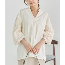 ラビアンジェ(LAVEANGE)のバテンレース切替ブラウス