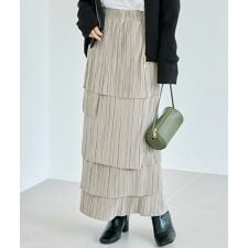 ラビアンジェ(LAVEANGE)のプリーツアシンメトリースカート