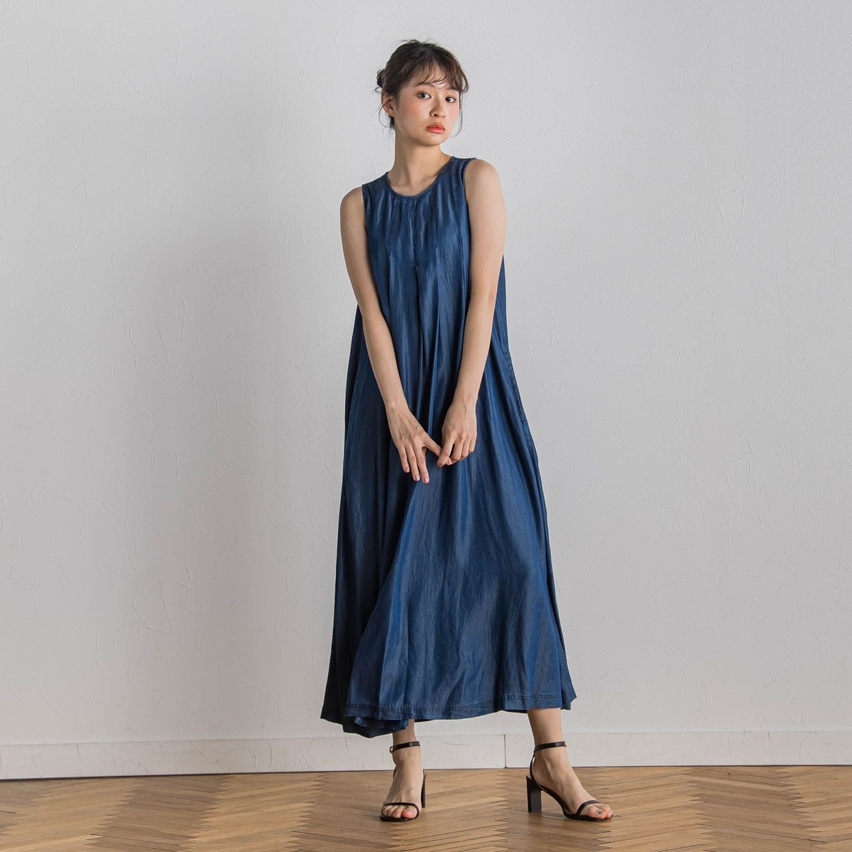 WEB限定】バイオシルクタックZIPワンピース≪洗濯機で洗える