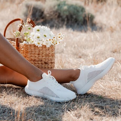 [^:W13165]I[XgA̍itbgEFAuhEMU AustraliaANeBuȃCtX^Cɂ҂̃E[Xj[J[łBKƋ@\ǋgX|[cV[܂ŕL􂷂ꑫɁBZȓI[XgAYmE[uhAbp[ʋCAxߋ@\AhLɗDANKȗSnB\tgő̗ǂfނDݍ݂܂BbVH{ʋC荂܂܂B[tH[tbgxbȟ`ɍ킹Ēݍ݋ɏ̃tBbgƃNbVBԕĂɂKȗSnT|[g܂BSoft EVAƃo[pb`AEg\[yʂŃNbVɗDꂽEVA\[ɁAϋv߂郉o[pb`zuB肵sT|[g܂܂ȘHʂŗDꂽObv͂𔭊܂BX|[eB[ȃ\[fUCBAig~JC\[̌`ɍ킹̍\ŁARȃtBbgƉKȗSnBւ̕SyKȕsT|[g܂Byʐ݌vԗĂɂy₩ȗSn܂B@􂦂邨ꂪȒPłłɕۂĂ܂BzCgAx[WA_[NI[u3FWJŗlXȃR[fBl[gɍ킹₷J[WJłBig͖ܘ_AX|[cV[ɂgpłfUCƋ@\łBsEMU Australia/Э رt1994NX^[gI[XgÃI[V[hNƂEMU͍ŏ㋉̎RfނɊvVuhAgever naturalhe[}365SȂK͂tbgEFAuhłBEňԗSn̗ǂCڎwāAɊJĂ܂B