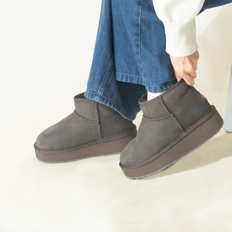 [^:W13296]EMU Australia̐lCSTINGER MICRO FLATFORMg₷悤ɃAbvf[gV[gu[cBKȗSnƃgĥfUC͂̂܂܂Ƀ\[݂̌𒲐邱ƂłɕLV[Ŋ􂷂ꑫƂȂ܂BZfޝH{ꂽ㎿ȃV[vXLAbp[͐≘e₷ȒPłBCjOƃtbgxbgɂEMU AustraliaȂł͂ґȃI[XgAV[vXLSʂɎgpĂ܂B̓VRfނ͗DꂽۉƋzG߂ɂ͒gAgG߂ɂ͏ɂƂNKȗSn񋟂܂ByʂŃNbVɗDꂽSoft EVA~bh\[ւ̕SyKȕsT|[g܂B