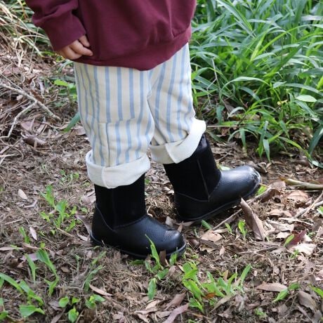 [^:K13260]ql̃ANeBuȖT|[ghLbYu[cBDꂽhƒgłǂȓVC̓łKłBɖhiC{ĂA␅̐NɖhhCɕۂ܂BZfރAbp[ɂ͖hH{ꂽXG[hƃANVU[gpĂϋvƖh߂Ă܂Bɂ萅GCɂRɗVщ邱Ƃł܂BCjOƃtbgxbgɂEMU AustraliãI[XgAmE[ґɍ̗pĂ܂BDꂽۉƒʋCőgۂȂɂKȗSn񋟂܂B yʂŃNbVɗDꂽSoft EVA~bh\[ւ̕SyAKȕsT|[g܂B