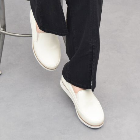 25N81AiύXv܂B[^:945807]ʂo[fނȂ̂ŊɂAH̖{vXb|Xj[J[BE₷fUCŁAfC[ɂsɂ߂łB̃A[`T|[g`̃JbvC\[s̑ւ̏ՌyĂ܂BCjOނ͍RۖhLH{fނgpĂ܂Bi@ւŌρjH͉ivIȂ̂ł͂܂BDړA@̌ԂׁAShł͂܂B܂߂ɖhXv[邱Ƃ߂܂Buu\v1978NɃfr[AE30Ŕ̔Ă`ƊvṼoXƂꂽuhłBVfނƍeNmW[ɂāẢKƋ@\di₦ǋyĂ܂BYߒɐLYꍇ܂B܂fނ̓A኱̐FACꂪꍇ܂A͑fނ̓ƂȂ܂B\߂BAɑjꍇ܂BTCYZ(\L)͂܂ŖڈƂȂ܂Bd:194g