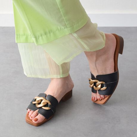 [^:E42000]Oh my Sandals (I[ }C T_Y)́AXyČC̊XG`F_ƂAɃ[Yiuȉi͂̃T_|t@bVuhłBNbVC\[dlŃ\tgȑ̃XNGAgE`F[~[T_łBCɕیV[\Ăꍇ܂Bp̍ۂ͔ĂgpB܂Ai̍ۂɕیV[ꕔꍇ܂BYߒɐLYꍇ܂B܂fނ̓A኱̐FACꂪꍇ܂A͑fނ̓ƂȂ܂B\߂BAɑjꍇ܂BBě̓ɂFČꍇ܂ B܂Aql̂gPCj^[X}[gtHʂȂǂ̊ɂFۂ̏iƈČꍇ܂BTCYZ(\L)͂܂ŖڈƂȂ܂Bd:192g