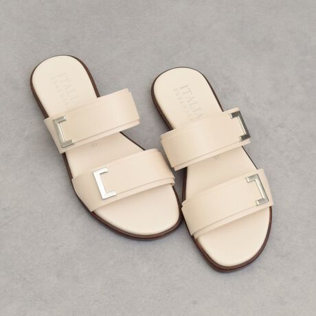 [^:942310]b𕢂xgz[ĥ悢uC^AV[[J[Yṽ~[T_BE₷fUCŁAfC[₲sȂǁAbNXX^Cɂ߂łBuC^AV[[J[Yv̓AJ}[Pbg𒆐SɓWJMADE IN ITALỸV[YuhBC^AuhȂł͂̃ZX̂悢fUCA͓IȉiŐlC𓾂Ă܂BYߒɐLYꍇ܂B܂fނ̓A኱̐FACꂪꍇ܂A͑fނ̓ƂȂ܂B\߂BAɑjꍇ܂BBě̓ɂFČꍇ܂ B܂Aql̂gPCj^[X}[gtHʂȂǂ̊ɂFۂ̏iƈČꍇ܂BTCYZ(\L)͂܂ŖڈƂȂ܂d:173g