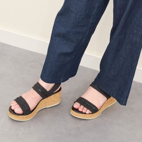 [^:942500]yăNbV̂悢C\[͂́uC^AV[[J[Yv̌T_BCXg[{ۓIȃfUCBobNohSfނȂ̂ŒE₷AfC[ɂsɂ߂łBuC^AV[[J[Yv̓AJ}[Pbg𒆐SɓWJMADE IN ITALỸV[YuhBC^AuhȂł͂̃ZX̂悢fUCA͓IȉiŐlC𓾂Ă܂BYߒɐLYꍇ܂B܂fނ̓A኱̐FACꂪꍇ܂A͑fނ̓ƂȂ܂B\߂BAɑjꍇ܂BBě̓ɂFČꍇ܂ B܂Aql̂gPCj^[X}[gtHʂȂǂ̊ɂFۂ̏iƈČꍇ܂BTCYZ(\L)͂܂ŖڈƂȂ܂d:219g