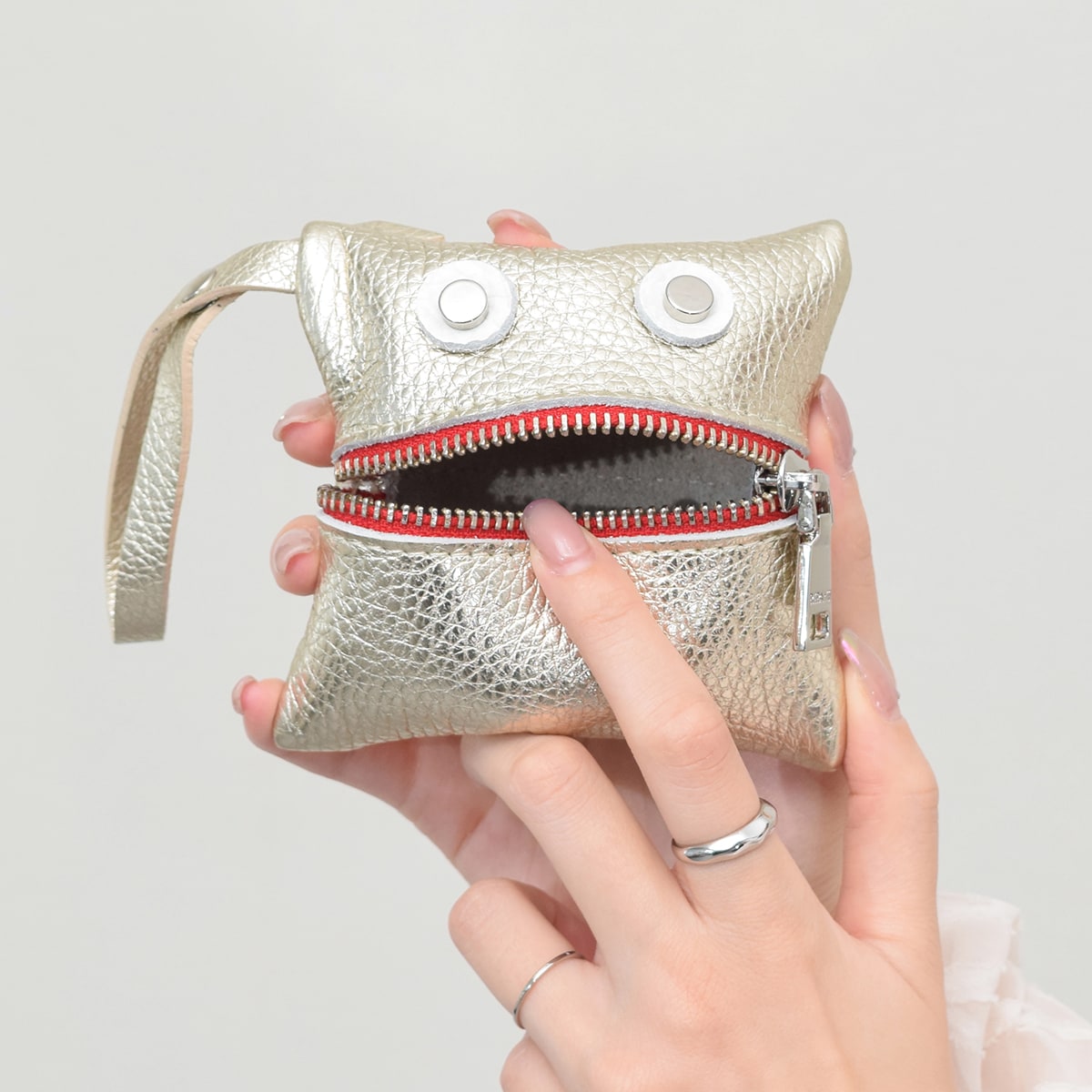 新品タグ付Spick and Span リパーニ RIPPYチャーム　ポーチ Spick & Span｜《WEB限定追加2》RIPANI / リパーニ RIPPY
