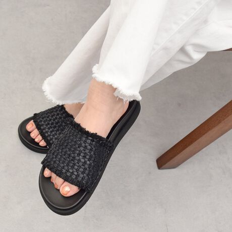 [^:D52302]ANGEL ALARCON (Aw AR)́AXyC̕wlCuhłB1999NɃX^[gfUC琶Y܂ňтăXyCōsĂ܂BɖASnǂ͓IȌC𗚂Ă炢ƂÔƁA݂ł̓[bp݂̂Ȃ炸AI[XgAAJi_A{ƓWJ𐢊E֍LĂ܂BtBȂfފtĂ炵tbgxbhXChT_̓fC[[Xɂ҂ȈꑫłBCɕیV[\Ăꍇ܂Bp̍ۂ͔ĂgpB܂Ai̍ۂɕیV[ꕔꍇ܂BYߒɐLYꍇ܂B܂fނ̓A኱̐FACꂪꍇ܂A͑fނ̓ƂȂ܂B\߂BAɑjꍇ܂BBě̓ɂFČꍇ܂ B܂Aql̂gPCj^[X}[gtHʂȂǂ̊ɂFۂ̏iƈČꍇ܂BTCYZ(\L)͂܂ŖڈƂȂ܂Bd:200g