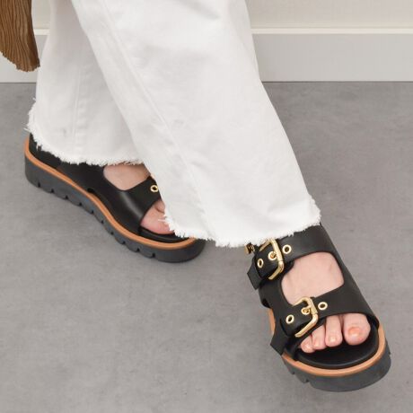 [^:E52105]EMILE(G~) C^A FlgB nCuh̐n Xgɂt@Ng[uh IȋZpɗDꤐVC𐁂ރt@bV_̐i͒ڂɒl܂B EVA\[̃tbgxbhT_́AS[h̋[hJWAȈꑫBCɕیV[\Ăꍇ܂Bp̍ۂ͔ĂgpB܂Ai̍ۂɕیV[ꕔꍇ܂BYߒɐLYꍇ܂B܂fނ̓A኱̐FACꂪꍇ܂A͑fނ̓ƂȂ܂B\߂BAɑjꍇ܂BBě̓ɂFČꍇ܂ B܂Aql̂gPCj^[X}[gtHʂȂǂ̊ɂFۂ̏iƈČꍇ܂BTCYZ(\L)͂܂ŖڈƂȂ܂Bd:316g