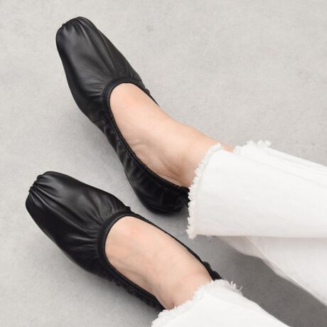 [^:E51502]JVAM(WF[BG[G)30N̗j"Leiner Shoes "2017NɒauhłBJVAM̃RNV͑_Ƒ@ׂAZIÂ炵ƃ~j}YAƂΏƓIȗvfZiō\̂IłBfUCi[̃L[EN[p[̓h_ɊĂAt@bV̕ɂāǍIŃj[NȃfUCŒڂĂ܂BAbp[܏ɖDĂĕԂ肪ǂAV[OSdlŃtBbg܂BCɕیV[\Ăꍇ܂Bp̍ۂ͔ĂgpB܂Ai̍ۂɕیV[ꕔꍇ܂BYߒɐLYꍇ܂B܂fނ̓A኱̐FACꂪꍇ܂A͑fނ̓ƂȂ܂B\߂BAɑjꍇ܂BBě̓ɂFČꍇ܂ B܂Aql̂gPCj^[X}[gtHʂȂǂ̊ɂFۂ̏iƈČꍇ܂BTCYZ(\L)͂܂ŖڈƂȂ܂Bd:131g