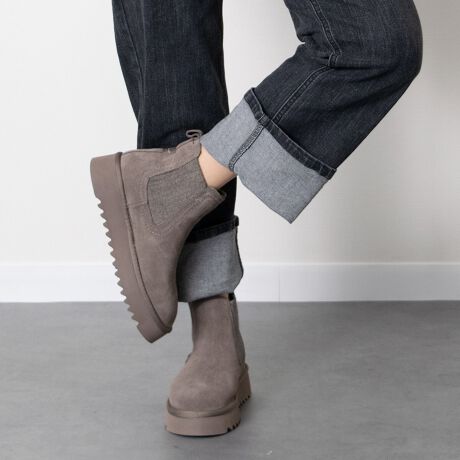 [^:455517]3.5cmq[̌tbg\[U[TChSAV[gu[cBR[fBl[g̃oXƂ₷{[ŁApcɂXJ[gɂ킹₷fUCBCjOƒ~ނ̓tFCNt@[ngpgu[cłBu^}Xv́A1967NhCcőnƁB70Ŏ舵鐢EIɐlC̘V܃uhBSn̂悳ɂANVJŐVgh܂ŕL|Ă܂BATTENTIONEVRfނgpĂꍇAL̂ɂ\܂Asǂł͂܂BCɂȂꍇ͕ʂ̗ǂꏊɒuĂƌy邩Ǝv܂̂łBEv̕\ʂ̓LYt₷ׁA舵ɂ͏\ɂӂBJȂǂŔGꂽꍇAFڂ肷ꍇ܂B܂v̕iێ̂߁AȂׂG炳Ȃ悤ӉBEYߒɐ鑽̃LYVꍇ܂B܂fނ̓A኱̐FCꂪꍇ܂Apɂ͖育܂BEAɑjꍇ܂iɉe͂܂BEBě̓ɂFČꍇ܂ B܂Aql̂gPCj^[X}[gtHʂȂǂ̊ɂFۂ̏iƈČꍇ܂BETCYZ(\L)͂܂ŖڈƂȂ܂B̌`ɂKTCY̌l܂B:11.5cm:22cmd:235g