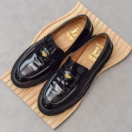 [^:L51612]`IȃeNjbNÃghӎCɒ]W߂Luca Grossi (J ObV)BCŎgSĂ̑fނIAfނ̎ACe̐X́A܂܂ȃCtX^CɂƊYĂuhłByʂŊɂ`̃^N\[̗pyj[[t@[̓x[VbNŖÔȂfUCȂ̂ŁAg܂BATTENTIONECɕیV[\Ăꍇ܂Bp̍ۂ͔ĂgpB܂Ai̍ۂɕیV[ꕔꍇ܂BEVRfނgpĂꍇAL̂ɂ\܂Asǂł͂܂BCɂȂꍇ͕ʂ̗ǂꏊɒuĂƌy邩Ǝv܂̂łBEv̕\ʂ̓LYt₷ׁA舵ɂ͏\ɂӂBJȂǂŔGꂽꍇAFڂ肷ꍇ܂B܂v̕iێ̂߁AȂׂG炳Ȃ悤ӉBEYߒɐ鑽̃LYVꍇ܂B܂fނ̓A኱̐FCꂪꍇ܂Apɂ͖育܂BEAɑjꍇ܂iɉe͂܂BEBě̓ɂFČꍇ܂ B܂Aql̂gPCj^[X}[gtHʂȂǂ̊ɂFۂ̏iƈČꍇ܂BETCYZ(\L)͂܂ŖڈƂȂ܂B̌`ɂKTCY̌l܂Bd:289g