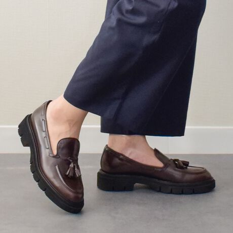 [^:L51616]`IȃeNjbNÃghӎCɒ]W߂Luca Grossi (J ObV)BCŎgSĂ̑fނIAfނ̎ACe̐X́A܂܂ȃCtX^CɂƊYĂuhłByʂŊɂ`̃^N\[̗p^bZ[t@[̓x[VbNŖÔȂfUCȂ̂ŁAg܂BATTENTIONECɕیV[\Ăꍇ܂Bp̍ۂ͔ĂgpB܂Ai̍ۂɕیV[ꕔꍇ܂BEVRfނgpĂꍇAL̂ɂ\܂Asǂł͂܂BCɂȂꍇ͕ʂ̗ǂꏊɒuĂƌy邩Ǝv܂̂łBEv̕\ʂ̓LYt₷ׁA舵ɂ͏\ɂӂBJȂǂŔGꂽꍇAFڂ肷ꍇ܂B܂v̕iێ̂߁AȂׂG炳Ȃ悤ӉBEYߒɐ鑽̃LYVꍇ܂B܂fނ̓A኱̐FCꂪꍇ܂Apɂ͖育܂BEAɑjꍇ܂iɉe͂܂BEBě̓ɂFČꍇ܂ B܂Aql̂gPCj^[X}[gtHʂȂǂ̊ɂFۂ̏iƈČꍇ܂BETCYZ(\L)͂܂ŖڈƂȂ܂B̌`ɂKTCY̌l܂Bd:273g