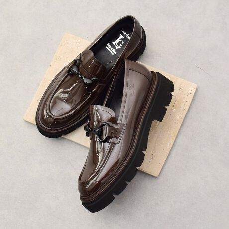 [^:L51622]`IȃeNjbNÃghӎCɒ]W߂Luca Grossi (J ObV)BCŎgSĂ̑fނIAfނ̎ACe̐X́A܂܂ȃCtX^CɂƊYĂuhłByʂŊɂ`̃^N\[̗prbg[t@[̓x[VbNŖÔȂfUCȂ̂ŁAg܂BATTENTIONECɕیV[\Ăꍇ܂Bp̍ۂ͔ĂgpB܂Ai̍ۂɕیV[ꕔꍇ܂BEVRfނgpĂꍇAL̂ɂ\܂Asǂł͂܂BCɂȂꍇ͕ʂ̗ǂꏊɒuĂƌy邩Ǝv܂̂łBEv̕\ʂ̓LYt₷ׁA舵ɂ͏\ɂӂBJȂǂŔGꂽꍇAFڂ肷ꍇ܂B܂v̕iێ̂߁AȂׂG炳Ȃ悤ӉBEYߒɐ鑽̃LYVꍇ܂B܂fނ̓A኱̐FCꂪꍇ܂Apɂ͖育܂BEAɑjꍇ܂iɉe͂܂BEBě̓ɂFČꍇ܂ B܂Aql̂gPCj^[X}[gtHʂȂǂ̊ɂFۂ̏iƈČꍇ܂BETCYZ(\L)͂܂ŖڈƂȂ܂B̌`ɂKTCY̌l܂Bd:343g