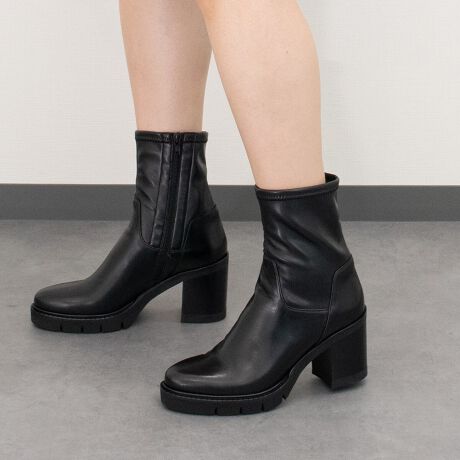 [^:L53000]`IȃeNjbNÃghӎCɒ]W߂Luca Grossi (J ObV)BCŎgSĂ̑fނIAfނ̎ACe̐X́A܂܂ȃCtX^CɂƊYĂuhłBAbp[ɂ̓U[ƃXgb`fނgpĂ܂BtBbĝXbLƂVGbgX^CbVȈۂłBATTENTIONECɕیV[\Ăꍇ܂Bp̍ۂ͔ĂgpB܂Ai̍ۂɕیV[ꕔꍇ܂BEVRfނgpĂꍇAL̂ɂ\܂Asǂł͂܂BCɂȂꍇ͕ʂ̗ǂꏊɒuĂƌy邩Ǝv܂̂łBEv̕\ʂ̓LYt₷ׁA舵ɂ͏\ɂӂBJȂǂŔGꂽꍇAFڂ肷ꍇ܂B܂v̕iێ̂߁AȂׂG炳Ȃ悤ӉBEYߒɐ鑽̃LYVꍇ܂B܂fނ̓A኱̐FCꂪꍇ܂Apɂ͖育܂BEAɑjꍇ܂iɉe͂܂BEBě̓ɂFČꍇ܂ B܂Aql̂gPCj^[X}[gtHʂȂǂ̊ɂFۂ̏iƈČꍇ܂BETCYZ(\L)͂܂ŖڈƂȂ܂B̌`ɂKTCY̌l܂B:16cm:25cmd:365g