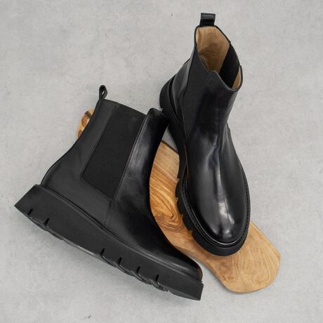 [^:L53003]`IȃeNjbNÃghӎCɒ]W߂Luca Grossi (J ObV)BCŎgSĂ̑fނIAfނ̎ACe̐X́A܂܂ȃCtX^CɂƊYĂuhłByʂŃNbVɗDꂽ[h\[̗pTChSAu[c̓x[VbNŖÔȂfUCȂ̂ŁAg܂BATTENTIONECɕیV[\Ăꍇ܂Bp̍ۂ͔ĂgpB܂Ai̍ۂɕیV[ꕔꍇ܂BEVRfނgpĂꍇAL̂ɂ\܂Asǂł͂܂BCɂȂꍇ͕ʂ̗ǂꏊɒuĂƌy邩Ǝv܂̂łBEv̕\ʂ̓LYt₷ׁA舵ɂ͏\ɂӂBJȂǂŔGꂽꍇAFڂ肷ꍇ܂B܂v̕iێ̂߁AȂׂG炳Ȃ悤ӉBEYߒɐ鑽̃LYVꍇ܂B܂fނ̓A኱̐FCꂪꍇ܂Apɂ͖育܂BEAɑjꍇ܂iɉe͂܂BEBě̓ɂFČꍇ܂ B܂Aql̂gPCj^[X}[gtHʂȂǂ̊ɂFۂ̏iƈČꍇ܂BETCYZ(\L)͂܂ŖڈƂȂ܂B̌`ɂKTCY̌l܂B:15.5cm:23cmd:380g