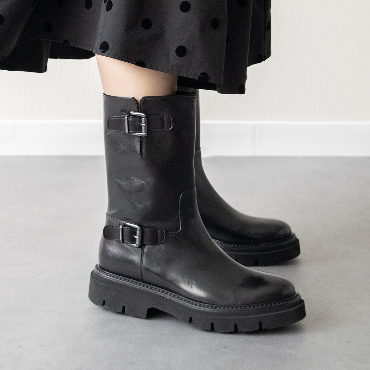 [}C]LUCA GROSSI4.4cmq[^N\[EhgEGWjAu[c/J ObViLuca Grossij ubN