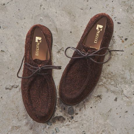 [^:D51626]PASCUCCIipXNb`j̓tBcFɂ郍[t@[EJVӂȃt@Ng[łB܂łRtH[gd،^́ANbVC\[AVIBRAM(ru)\[ATPbg@ȂǂŖV[YiBghYȂfUClCłBfފC|[g炵͋C̃`AV[ÝAyʂEVA\[gpĂ܂BATTENTIONECɕیV[\Ăꍇ܂Bp̍ۂ͔ĂgpB܂Ai̍ۂɕیV[ꕔꍇ܂BEVRfނgpĂꍇAL̂ɂ\܂Asǂł͂܂BCɂȂꍇ͕ʂ̗ǂꏊɒuĂƌy邩Ǝv܂̂łBEv̕\ʂ̓LYt₷ׁA舵ɂ͏\ɂӂBJȂǂŔGꂽꍇAFڂ肷ꍇ܂B܂v̕iێ̂߁AȂׂG炳Ȃ悤ӉBEYߒɐ鑽̃LYVꍇ܂B܂fނ̓A኱̐FCꂪꍇ܂Apɂ͖育܂BEAɑjꍇ܂iɉe͂܂BEBě̓ɂFČꍇ܂ B܂Aql̂gPCj^[X}[gtHʂȂǂ̊ɂFۂ̏iƈČꍇ܂BETCYZ(\L)͂܂ŖڈƂȂ܂B̌`ɂKTCY̌l܂Bd:328g