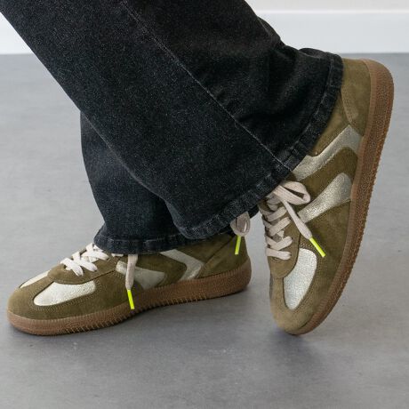 [^:E55007]E悷ׂĂXyCōsAuXyC琢EփV[YL߂vƂv̋uhAVERBENAS(xxiX)BI[nhCĥȍƁAXyC̑ẑ悤ȑN₩ȃJ[OAnĈ̕悤Ȃ₩ȃfUC͂łBK\[Iȃ[JbgXj[J[́Ax[VbNŖÔȂfUCȂ̂ŁAg܂BATTENTIONEVRfނgpĂꍇAL̂ɂ\܂Asǂł͂܂BCɂȂꍇ͕ʂ̗ǂꏊɒuĂƌy邩Ǝv܂̂łBEv̕\ʂ̓LYt₷ׁA舵ɂ͏\ɂӂBJȂǂŔGꂽꍇAFڂ肷ꍇ܂B܂v̕iێ̂߁AȂׂG炳Ȃ悤ӉBEYߒɐ鑽̃LYVꍇ܂B܂fނ̓A኱̐FCꂪꍇ܂Apɂ͖育܂BEAɑjꍇ܂iɉe͂܂BEBě̓ɂFČꍇ܂ B܂Aql̂gPCj^[X}[gtHʂȂǂ̊ɂFۂ̏iƈČꍇ܂BETCYZ(\L)͂܂ŖڈƂȂ܂B̌`ɂKTCY̌l܂Bd:280g