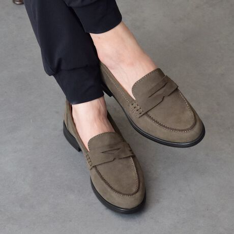 [^:955415]H{U[[t@[BItBXX^CfC[ȂǕLʂŗ܂킵₷fUCBɂ{|CgBNbV̂C\[s̑ւ̏ՌyĂ܂BhJrRۂ̃CjOނCKɕۂ܂BH͉ivIȂ̂ł͂܂BDړA@̌ԂׁAShł͂܂B܂߂ɖhXv[邱Ƃ߂܂Buu\v1978NɃfr[AE30Ŕ̔Ă`ƊvṼoXƂꂽuhłBVfނƍeNmW[ɂāẢKƋ@\di₦ǋyĂ܂BATTENTIONEVRfނgpĂꍇAL̂ɂ\܂Asǂł͂܂BCɂȂꍇ͕ʂ̗ǂꏊɒuĂƌy邩Ǝv܂̂łBEv̕\ʂ̓LYt₷ׁA舵ɂ͏\ɂӂBJȂǂŔGꂽꍇAFڂ肷ꍇ܂B܂v̕iێ̂߁AȂׂG炳Ȃ悤ӉBEYߒɐ鑽̃LYVꍇ܂B܂fނ̓A኱̐FCꂪꍇ܂Apɂ͖育܂BEAɑjꍇ܂iɉe͂܂BEBě̓ɂFČꍇ܂ B܂Aql̂gPCj^[X}[gtHʂȂǂ̊ɂFۂ̏iƈČꍇ܂BETCYZ(\L)͂܂ŖڈƂȂ܂B̌`ɂKTCY̌l܂Bd:232g