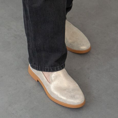 [^:955416]H{{vIyV[YBItBXX^CfC[ȂǕLʂŗ܂킵₷fUCBɂ{|CgBNbV̂C\[s̑ւ̏ՌyĂ܂BhJrRۂ̃CjOނCKɕۂ܂BH͉ivIȂ̂ł͂܂BDړA@̌ԂׁAShł͂܂B܂߂ɖhXv[邱Ƃ߂܂Buu\v1978NɃfr[AE30Ŕ̔Ă`ƊvṼoXƂꂽuhłBVfނƍeNmW[ɂāẢKƋ@\di₦ǋyĂ܂BATTENTIONEVRfނgpĂꍇAL̂ɂ\܂Asǂł͂܂BCɂȂꍇ͕ʂ̗ǂꏊɒuĂƌy邩Ǝv܂̂łBEv̕\ʂ̓LYt₷ׁA舵ɂ͏\ɂӂBJȂǂŔGꂽꍇAFڂ肷ꍇ܂B܂v̕iێ̂߁AȂׂG炳Ȃ悤ӉBEYߒɐ鑽̃LYVꍇ܂B܂fނ̓A኱̐FCꂪꍇ܂Apɂ͖育܂BEAɑjꍇ܂iɉe͂܂BEBě̓ɂFČꍇ܂ B܂Aql̂gPCj^[X}[gtHʂȂǂ̊ɂFۂ̏iƈČꍇ܂BETCYZ(\L)͂܂ŖڈƂȂ܂B̌`ɂKTCY̌l܂Bd:220g