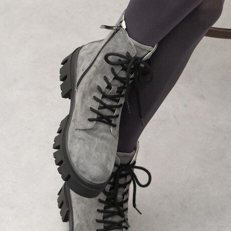 [^:955512]ŃX^CAbvʂҏoȝH̃[XAbvU[V[gu[cBT|[g`̃JbvC\[s̑ւ̏ՌyĂ܂Bɂ͋CzʋĈ悢AEg\[ƃJbvC\[gpA̒ʂɂ͖h̖ʂ̐̐Nh܂BhJrRۂ̃CjOނCKɕۂ܂BH͉ivIȂ̂ł͂܂BDړA@̌ԂׁAShł͂܂B܂߂ɖhXv[邱Ƃ߂܂Buu\v1978NɃfr[AE30Ŕ̔Ă`ƊvṼoXƂꂽuhłBVfނƍeNmW[ɂāẢKƋ@\di₦ǋyĂ܂BATTENTIONEVRfނgpĂꍇAL̂ɂ\܂Asǂł͂܂BCɂȂꍇ͕ʂ̗ǂꏊɒuĂƌy邩Ǝv܂̂łBEv̕\ʂ̓LYt₷ׁA舵ɂ͏\ɂӂBJȂǂŔGꂽꍇAFڂ肷ꍇ܂B܂v̕iێ̂߁AȂׂG炳Ȃ悤ӉBEYߒɐ鑽̃LYVꍇ܂B܂fނ̓A኱̐FCꂪꍇ܂Apɂ͖育܂BEAɑjꍇ܂iɉe͂܂BEBě̓ɂFČꍇ܂ B܂Aql̂gPCj^[X}[gtHʂȂǂ̊ɂFۂ̏iƈČꍇ܂BETCYZ(\L)͂܂ŖڈƂȂ܂B̌`ɂKTCY̌l܂B:12.5cm:24cmd:335g