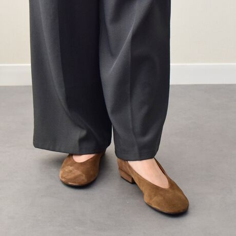 [^:D51101]ANGEL ALARCON (Aw AR)́AXyC̕wlCuhłB1999NɃX^[gfUC琶Y܂ňтăXyCōsĂ܂BɖASnǂ͓IȌC𗚂Ă炢ƂÔƁA݂ł̓[bp݂̂Ȃ炸AI[XgAAJi_A{ƓWJ𐢊E֍LĂ܂B{̌`ɋ߂Iu[NgE̗p[q[pvX́AƂSnłBx[VbNŖÔȂfUCȂ̂ŁAg܂BATTENTIONECɕیV[\Ăꍇ܂Bp̍ۂ͔ĂgpB܂Ai̍ۂɕیV[ꕔꍇ܂BEVRfނgpĂꍇAL̂ɂ\܂Asǂł͂܂BCɂȂꍇ͕ʂ̗ǂꏊɒuĂƌy邩Ǝv܂̂łBEv̕\ʂ̓LYt₷ׁA舵ɂ͏\ɂӂBJȂǂŔGꂽꍇAFڂ肷ꍇ܂B܂v̕iێ̂߁AȂׂG炳Ȃ悤ӉBEYߒɐ鑽̃LYVꍇ܂B܂fނ̓A኱̐FCꂪꍇ܂Apɂ͖育܂BEAɑjꍇ܂iɉe͂܂BEBě̓ɂFČꍇ܂ B܂Aql̂gPCj^[X}[gtHʂȂǂ̊ɂFۂ̏iƈČꍇ܂BETCYZ(\L)͂܂ŖڈƂȂ܂B̌`ɂKTCY̌l܂Bd:226g