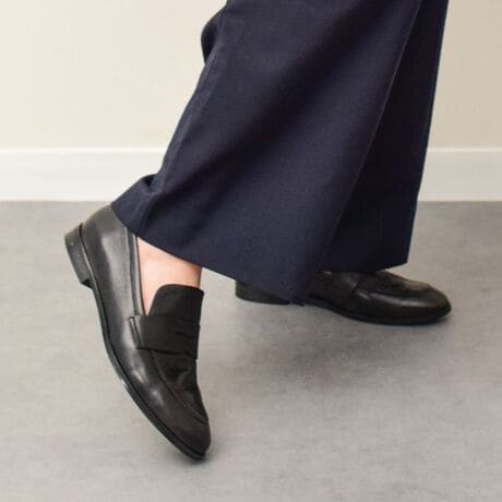 [^:D51612]ANGEL ALARCON (Aw AR)́AXyC̕wlCuhłB1999NɃX^[gfUC琶Y܂ňтăXyCōsĂ܂BɖASnǂ͓IȌC𗚂Ă炢ƂÔƁA݂ł̓[bp݂̂Ȃ炸AI[XgAAJi_A{ƓWJ𐢊E֍LĂ܂Bx[VbNȃfUCȂ̂ŃghɍEꂸɒpłꑫłBATTENTIONECɕیV[\Ăꍇ܂Bp̍ۂ͔ĂgpB܂Ai̍ۂɕیV[ꕔꍇ܂BEVRfނgpĂꍇAL̂ɂ\܂Asǂł͂܂BCɂȂꍇ͕ʂ̗ǂꏊɒuĂƌy邩Ǝv܂̂łBEv̕\ʂ̓LYt₷ׁA舵ɂ͏\ɂӂBJȂǂŔGꂽꍇAFڂ肷ꍇ܂B܂v̕iێ̂߁AȂׂG炳Ȃ悤ӉBEYߒɐ鑽̃LYVꍇ܂B܂fނ̓A኱̐FCꂪꍇ܂Apɂ͖育܂BEAɑjꍇ܂iɉe͂܂BEBě̓ɂFČꍇ܂ B܂Aql̂gPCj^[X}[gtHʂȂǂ̊ɂFۂ̏iƈČꍇ܂BETCYZ(\L)͂܂ŖڈƂȂ܂B̌`ɂKTCY̌l܂Bd:237g