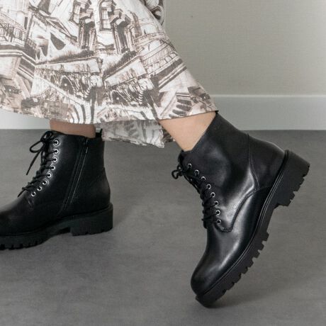 [^:E53012]VagabondioK{hj́A[bp\t@bVV[Yuh1łBЂŐYAẼRZvgXgAAVbvCVbvAIꂽ}`uhXgAŎ舵Ă܂Bɂ`̃^N\[̗pAx[VbNȃfUCŃfC[ɎgĂ܂BATTENTIONEVRfނgpĂꍇAL̂ɂ\܂Asǂł͂܂BCɂȂꍇ͕ʂ̗ǂꏊɒuĂƌy邩Ǝv܂̂łBEv̕\ʂ̓LYt₷ׁA舵ɂ͏\ɂӂBJȂǂŔGꂽꍇAFڂ肷ꍇ܂B܂v̕iێ̂߁AȂׂG炳Ȃ悤ӉBEYߒɐ鑽̃LYVꍇ܂B܂fނ̓A኱̐FCꂪꍇ܂Apɂ͖育܂BEAɑjꍇ܂iɉe͂܂BEBě̓ɂFČꍇ܂ B܂Aql̂gPCj^[X}[gtHʂȂǂ̊ɂFۂ̏iƈČꍇ܂BETCYZ(\L)͂܂ŖڈƂȂ܂B̌`ɂKTCY̌l܂B:12cm:24cmd:482g