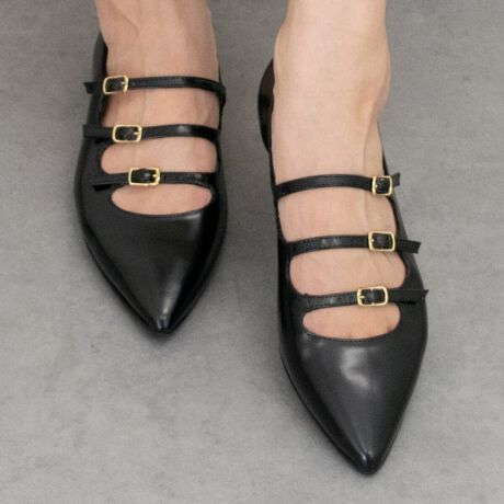 [^:I51513]fUCƗ₷˔CibvɁAGbW𗘂t@bViuȃZNgŐlCINTER-CHAUSSURES(C^[ VV[)BO[oȎ_ƃRZv`AȌV[YZNguhłBdXgbṽfUC[hȕ͋C̃|CebhtbgpvXłBATTENTIONECɕیV[\Ăꍇ܂Bp̍ۂ͔ĂgpB܂Ai̍ۂɕیV[ꕔꍇ܂BEVRfނgpĂꍇAL̂ɂ\܂Asǂł͂܂BCɂȂꍇ͕ʂ̗ǂꏊɒuĂƌy邩Ǝv܂̂łBEv̕\ʂ̓LYt₷ׁA舵ɂ͏\ɂӂBJȂǂŔGꂽꍇAFڂ肷ꍇ܂B܂v̕iێ̂߁AȂׂG炳Ȃ悤ӉBEYߒɐ鑽̃LYVꍇ܂B܂fނ̓A኱̐FCꂪꍇ܂Apɂ͖育܂BEAɑjꍇ܂iɉe͂܂BEBě̓ɂFČꍇ܂ B܂Aql̂gPCj^[X}[gtHʂȂǂ̊ɂFۂ̏iƈČꍇ܂BETCYZ(\L)͂܂ŖڈƂȂ܂B̌`ɂKTCY̌l܂Bd:167g